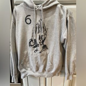 Men’s Drake hoodie large